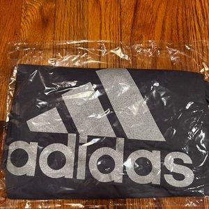 Brand New mens adidas shirt